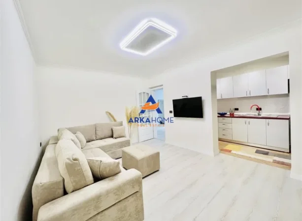 Tirane, shitet apartament 1+1+Ballkon Kati 4, 65 m² 208.000 € 