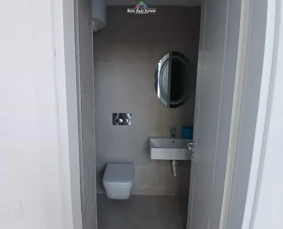 Tirane, jepet me qera dyqan Kati 0, 30 m² 800 € (jordan misja)
