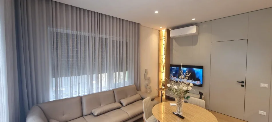 Tirane, jepet me qera apartament 1+1 Kati 1, 50 m² 800 € (British School ,Kodra e Diellit 2)