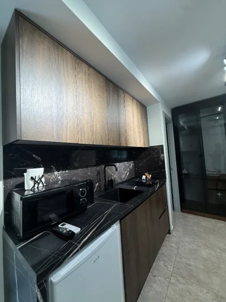 ✨Apartament luksoz Jepet me qera ditore ,javore  21 Dhjetori Kati 1, 40m² (Rruga Mihal Ciko)