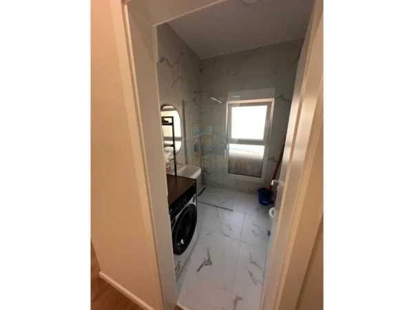 Tirane, shitet apartament 1+1 Kati 7, 60 m² 120.000 € (Rezidenca Kaimi)