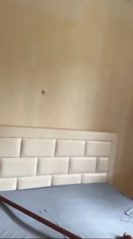 Tirane, jepet me qera apartament 1+1 Kati 1, 50 m² 300 € (Rruga 5 Maji)