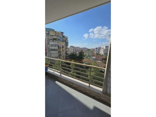 Tirane, shitet apartament 2+1 Kati 4, 113 m² 260.000 € (Kompleksi Prestige, Rruga Jordan Misja)