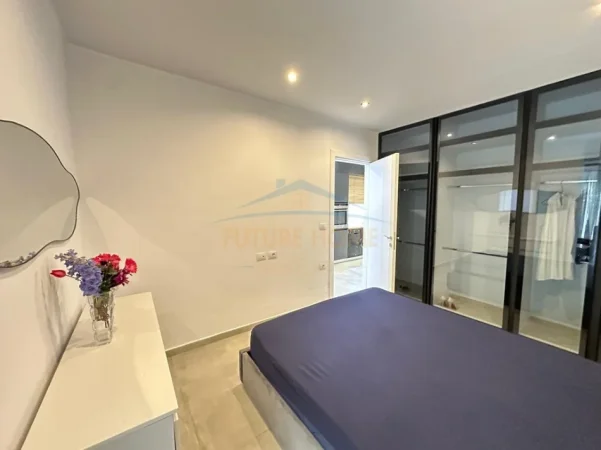 Tirane, shitet apartament 1+1+Ballkon Kati 1, 85 m² 160.000 € 