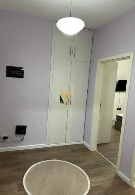 Tirane, jepet me qera apartament 1+1+Ballkon Kati 2, 76 m² 670 € (LIQENI I THATE)