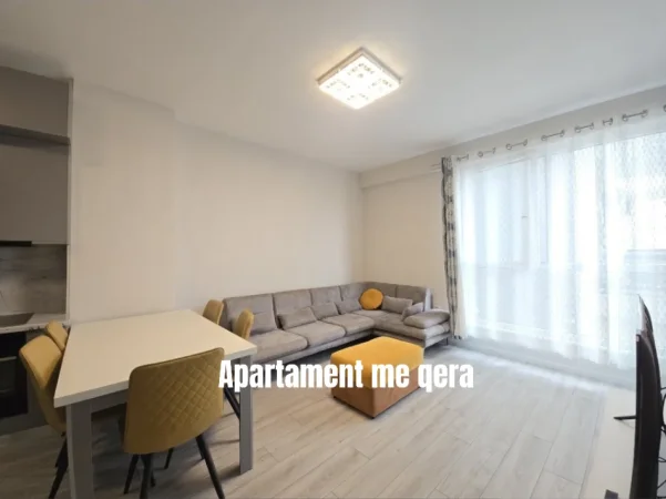 Tirane, jepet me qera apartament 1+1 Kati 5, 70 m² 730 € (Komuna e Parisit)