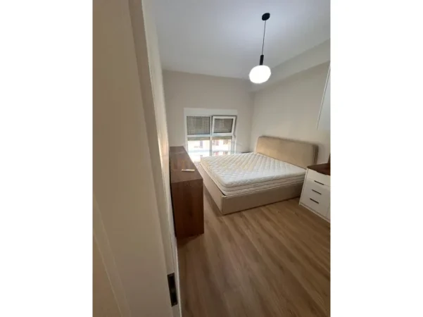 Tirane, shitet apartament 1+1 Kati 7, 60 m² 115.000 € (Residenca Kaimi)