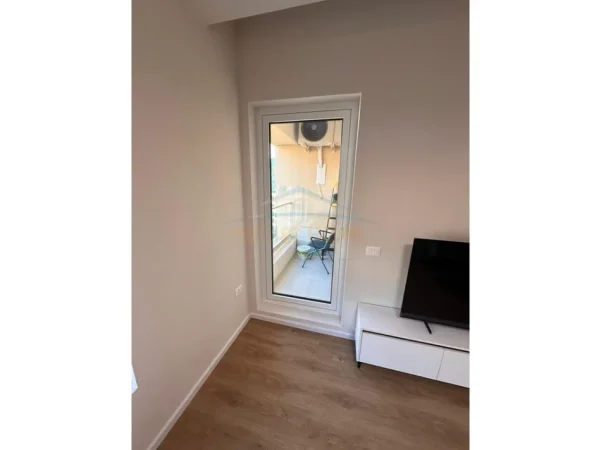 Tirane, shitet apartament 1+1 Kati 7, 60 m² 115.000 € (Residenca Kaimi)