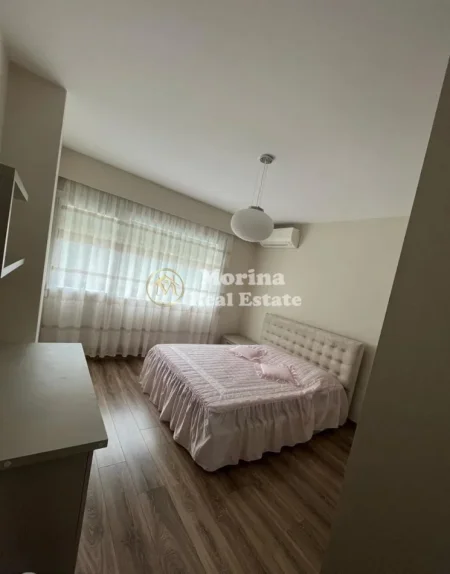 Tirane, jepet me qera apartament 2+1 Kati 2, 130 m² 1500 € (TEG)