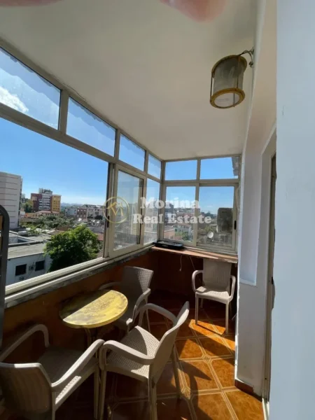 Tirane, jepet me qera apartament 2+1 Kati 5, 80 m² 600 € (Stacioni i Trenit)