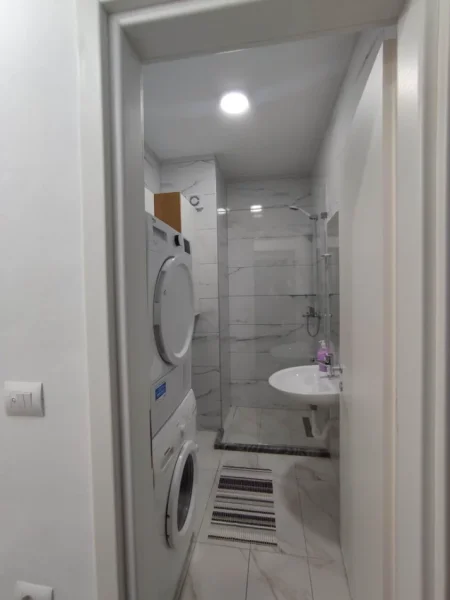 Tirane, jepet me qera Apartament 1+1, Kati 1 Banim, 51 m²,Çmimi 47.000 Lekë të Reja, në Yzberisht, Tirane.