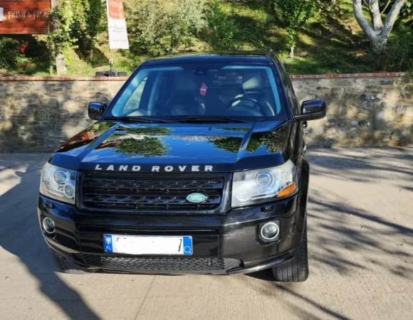 shes Land Rover Lr2 Discovery Benzin, e zeze automatik 3 km