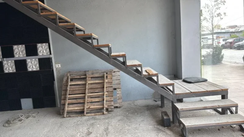 Tirane, jepet me qera ambjent biznesi Kati 1, 380 m² 4500 € (Shkozë)