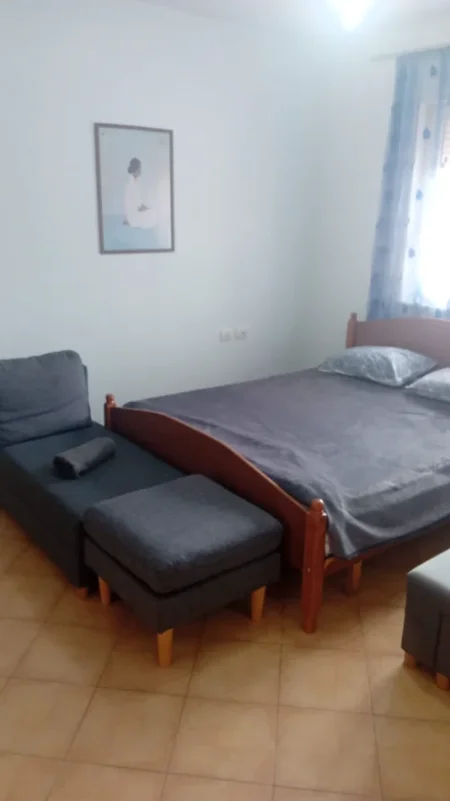 Apartament perballe  Stadiumit Air Albania 580 euro