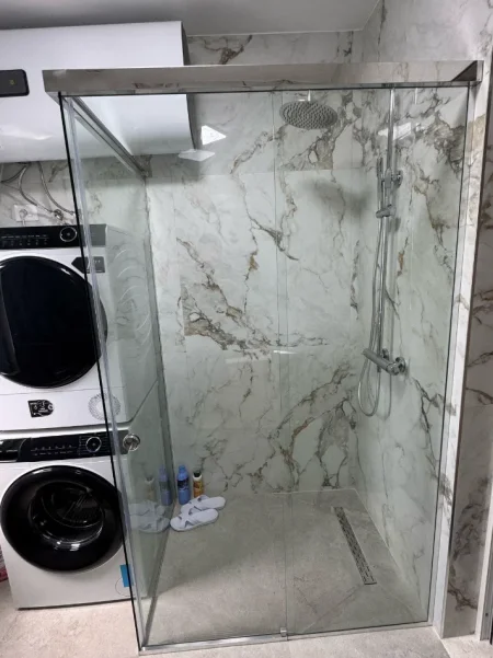 Tirane, jepet me qera Vile 1+1+Ballkon Kati 2, 70 m² 550 € (Rruga Mihal Grameno)