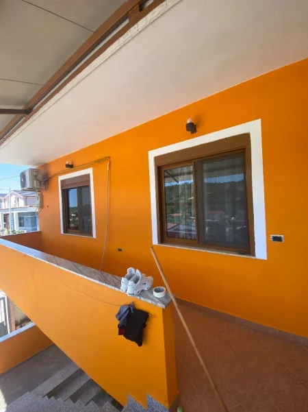 Tirane, ofroj [Tiranë], ofroj [Punime Gipsi, Bojëra Dekorative dhe Izolime Termike]