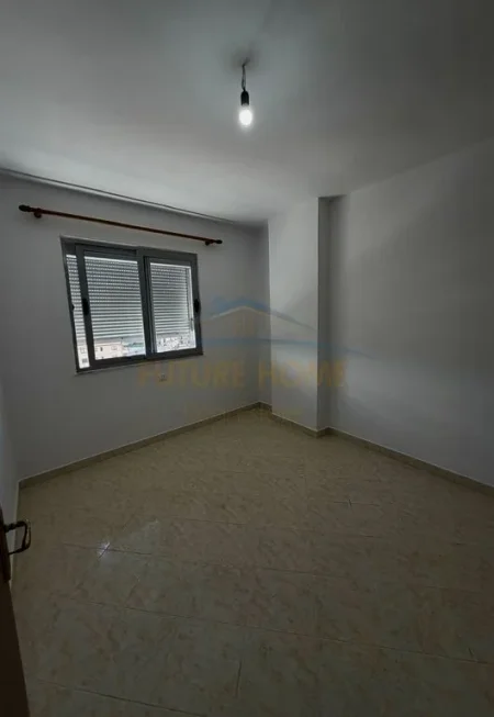 Tirane, jepet me qera apartament 2+1 Kati 6, 89 m² 450 € 