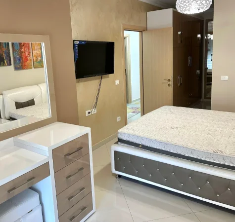 Me Qera: Duplex 3+1+3wc & 1P. Parkimi 📍Res. Kodra e Diellit 1 - Mobilim Modern | 1,500 Euro/Muaj