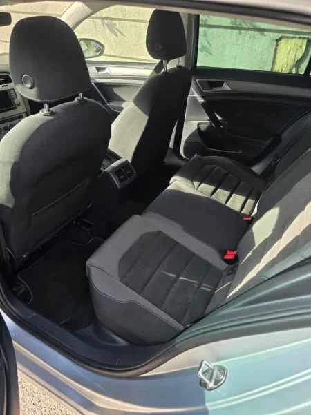 Tirane, shes makine Golf 7 Nafte, gri metalizato automatik Klima 11.500 €