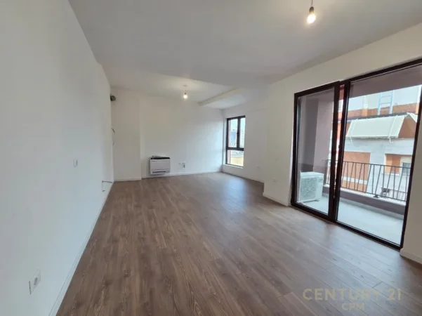 Tirane, shitet apartament 2+1 Kati 6, 94 m² 285.000 € (myslym shyri)
