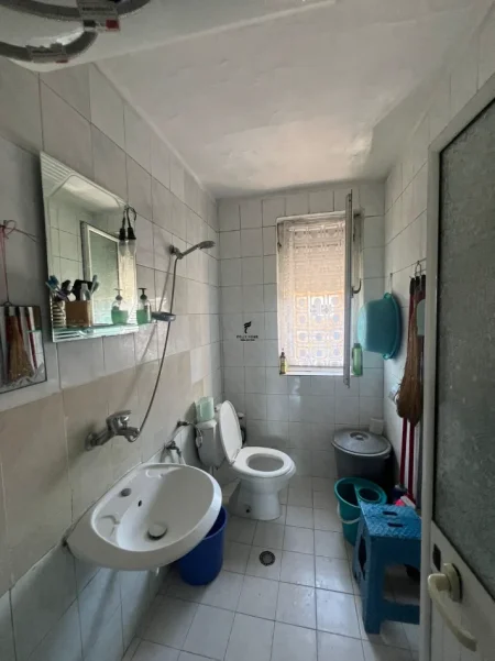 Tirane, shitet apartament 2+1 Kati 5, 74 m² 165.000 € (PAZARI I RI)