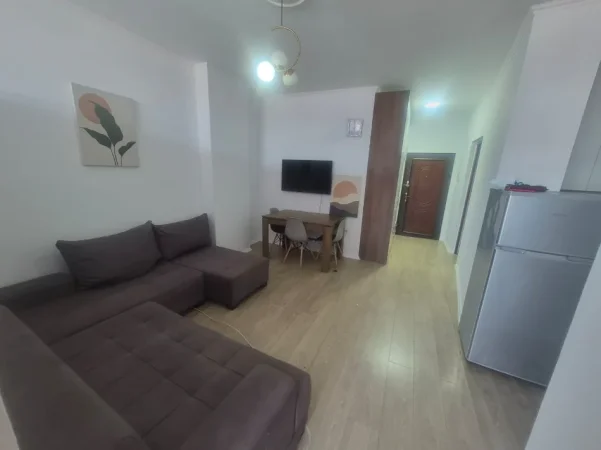 Tirane, jepet me qera apartament 1+1 Kati 8, 45 m² 88.000 € (Misto Mame)