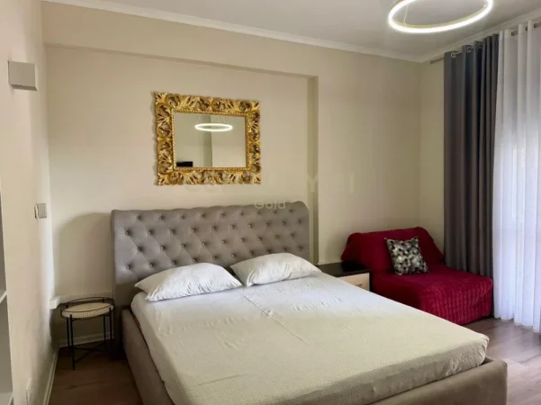 Vlore, shitet garsonier 1+1 Kati 4, 45 m² 