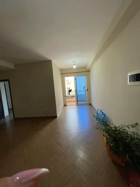 Tirane, jepet me qera apartament 2+1 Kati 8, 106 m² 450 € (ASTIR)