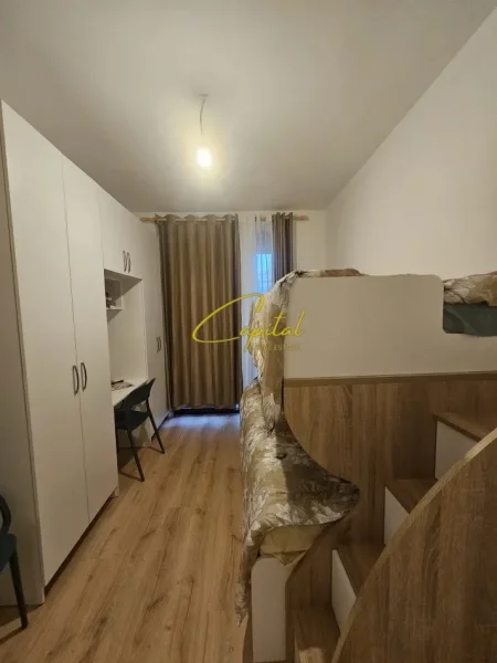 Tirane, jepet me qera apartament 2+1 Kati 4, 110 m² 1.000 € (KOPSHTI BOTANIK)