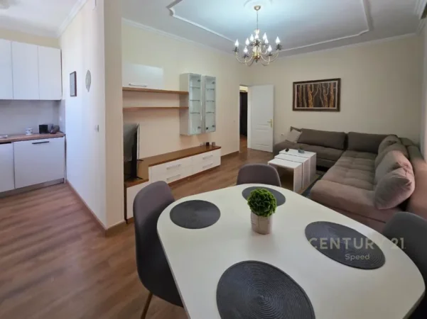 Tirane, jepet me qera apartament 2+1 Kati 3, 96 m² 1.000 € (Luigj Gurakuqi)