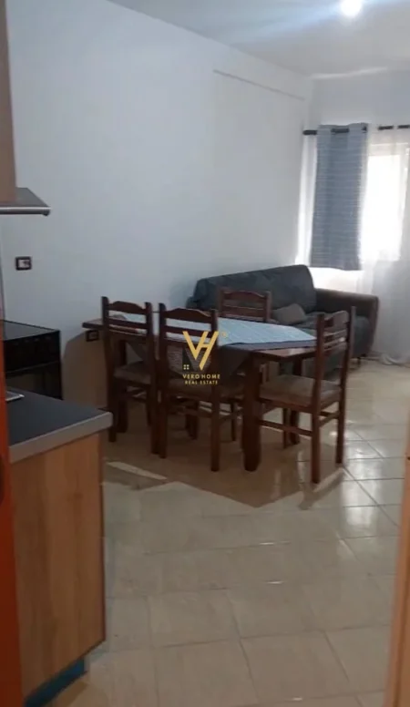 Tirane, jepet me qera apartament 1+1+Ballkon Kati 2, 65 m² 470 € (VASIL SHANTO)