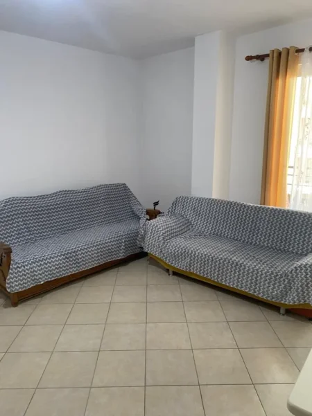 Tirane, jepet me qera apartament 1+1 Kati 4, 60 m² 350 € (ASTIR)