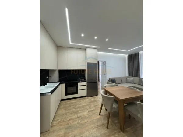 Tirane, jepet me qera apartament 2+1 Kati 4, 74 m² 500 € (Color Splash Residence , Paskuqan , Tiranë)