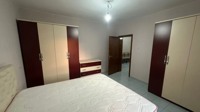 Tirane, shitet Vile Vile 3 Katshe Kati 2, 510 m² 600.000 € (MUHAMET DELIU)