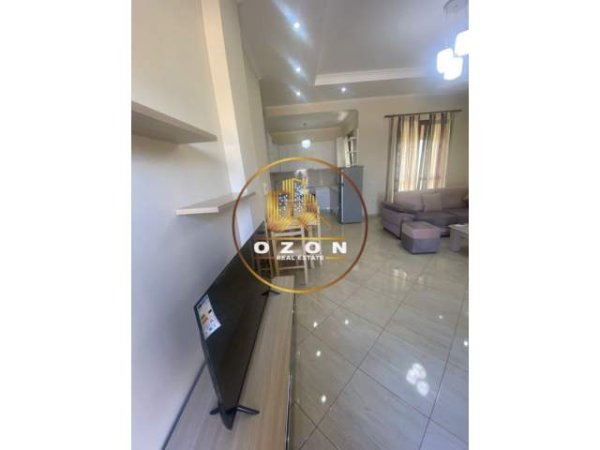 Tirane, jepet me qera Penthouse 2+1+A+BLK Kati 7, 100 m² 750 Euro (KOPSHTI BOTANIK)