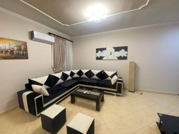 Tirane, jepet me qera apartament 1+1+BLK Kati 3, 67 m² 450 Euro (Rruga Peti)