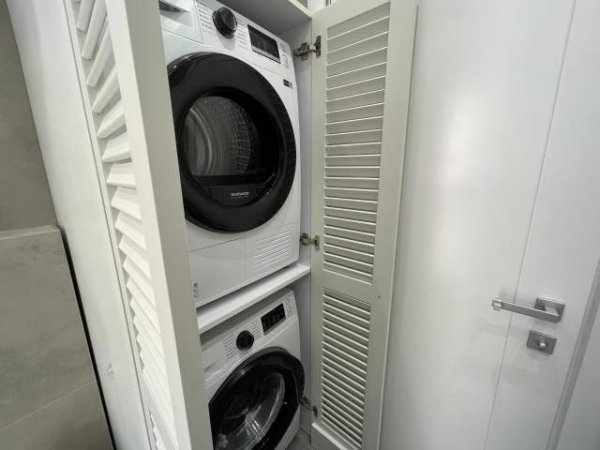 Tirane, jepet me qera apartament 2+1+A+BLK Kati 2, 81 m² 1.100 Euro (Liqeni i Thate)