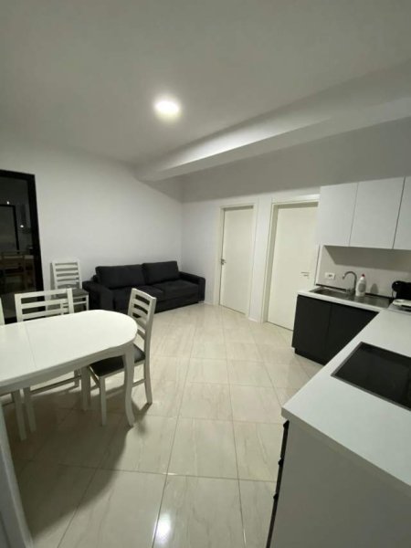 Tirane, shitet apartament 1+1+BLK Kati 2, 57 m² 54.000 Euro (shkoze)
