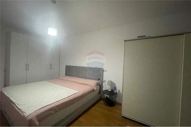Tirane, jepet me qera apartament 1+1+BLK Kati 3, 85 m² 500 Euro (Rruga e Ullishtes)