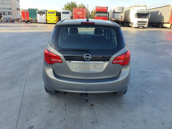 Fier, shitet makine Opel Meriva 1,7 TDCI Automatik Klima Viti 2011