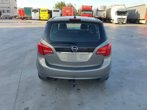 Opel Meriva 1,7 TDCI Automatik Klima Viti 2011  5400 euro