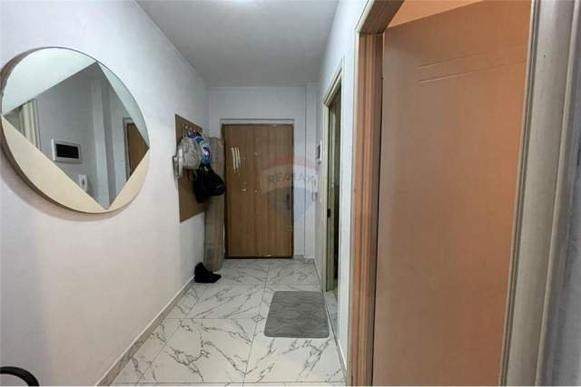 Tirane, shitet apartament 1+1+BLK Kati 2, 65 m² 1 Euro