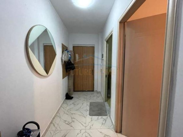 Tirane, shitet apartament 1+1+BLK Kati 2, 65 m² 120.000 Euro (Rruga e Kavajes)