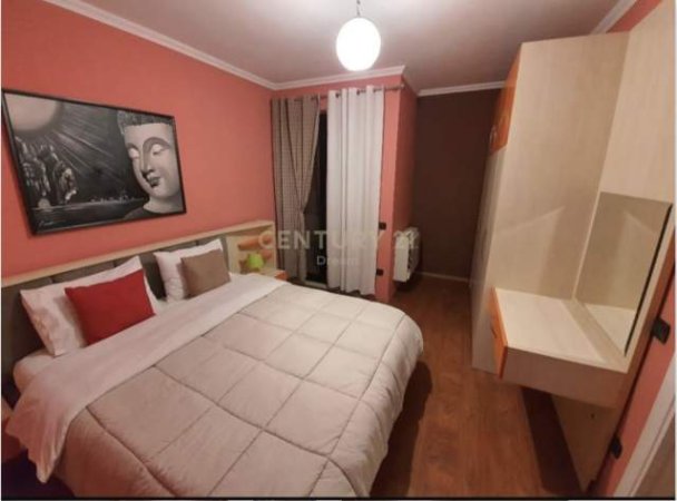 Tirane, shitet apartament 1+1+BLK Kati 8, 62 m² 170.000 Euro (Kajo Karafili)