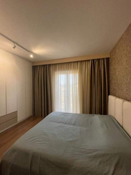 Tirane, jepet me qera apartament 2+1+BLK Kati 6, 110 m² 1.200 Euro (liqeni i thate)