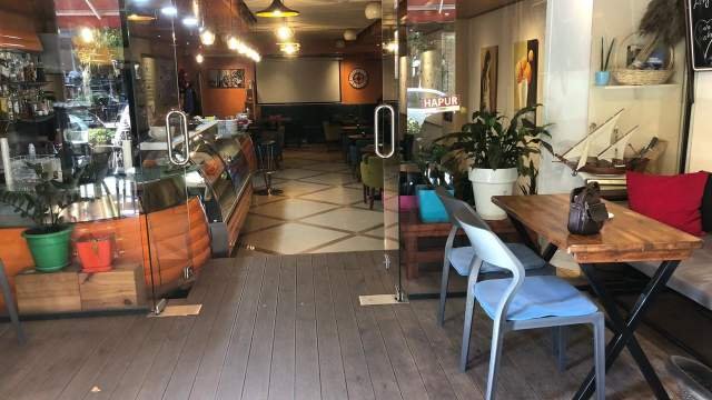 Tirane, shitet lokal Kati 1, 118 m² 420.000 Euro (sheshi willson)