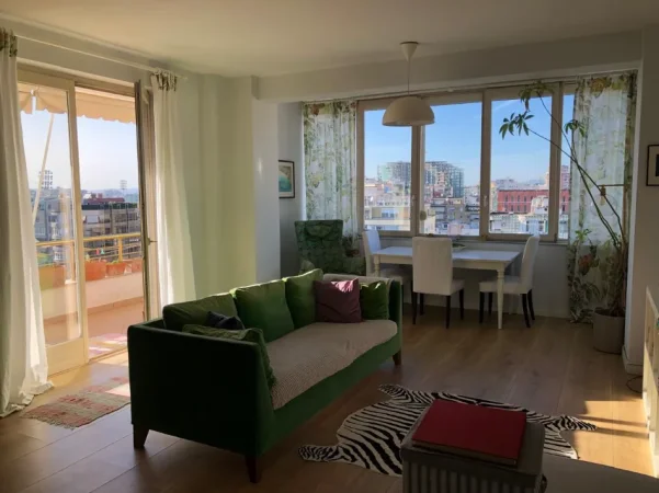Tirane, jepet me qera apartament 1+1+Aneks+Ballkon Kati 9, 81 m² 900 € (ish blloku)