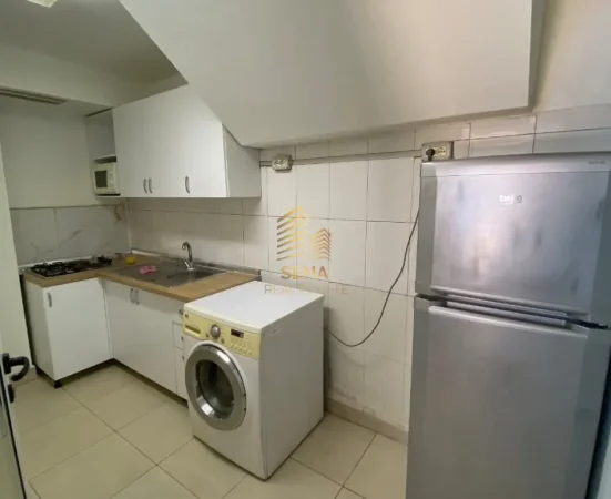 Tirane, jepet me qera apartament 1+1 Kati 0, 50 m² 200 € (Fresk)