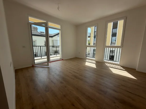 Tirane, shitet apartament 2+1+Ballkon , 85 m² 190.320 € (Sauk i Vjetër, Oaz Tirana 2)