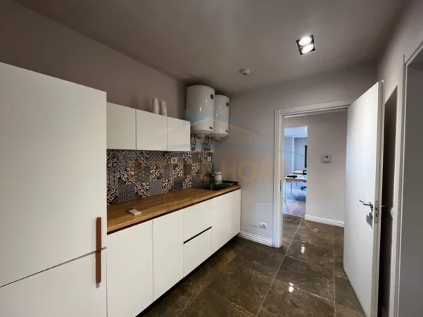 Tirane, shitet apartament 3+1+Aneks+Ballkon Kati 7, 170 m² 510.000 € (Zogu i zi)